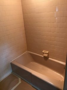 Superior Bathtub Refinishing - Restoration Done Right Boston Metro Area